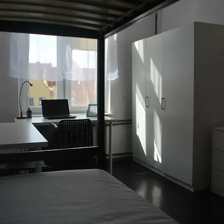 W Cichym Mieszkaniu 50m Od Rynku * Wroclaw