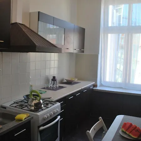 W Cichym Mieszkaniu 50m Od Rynku Kwatera prywatna