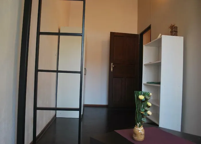 Kwatera prywatna W Cichym Mieszkaniu 50m Od Rynku